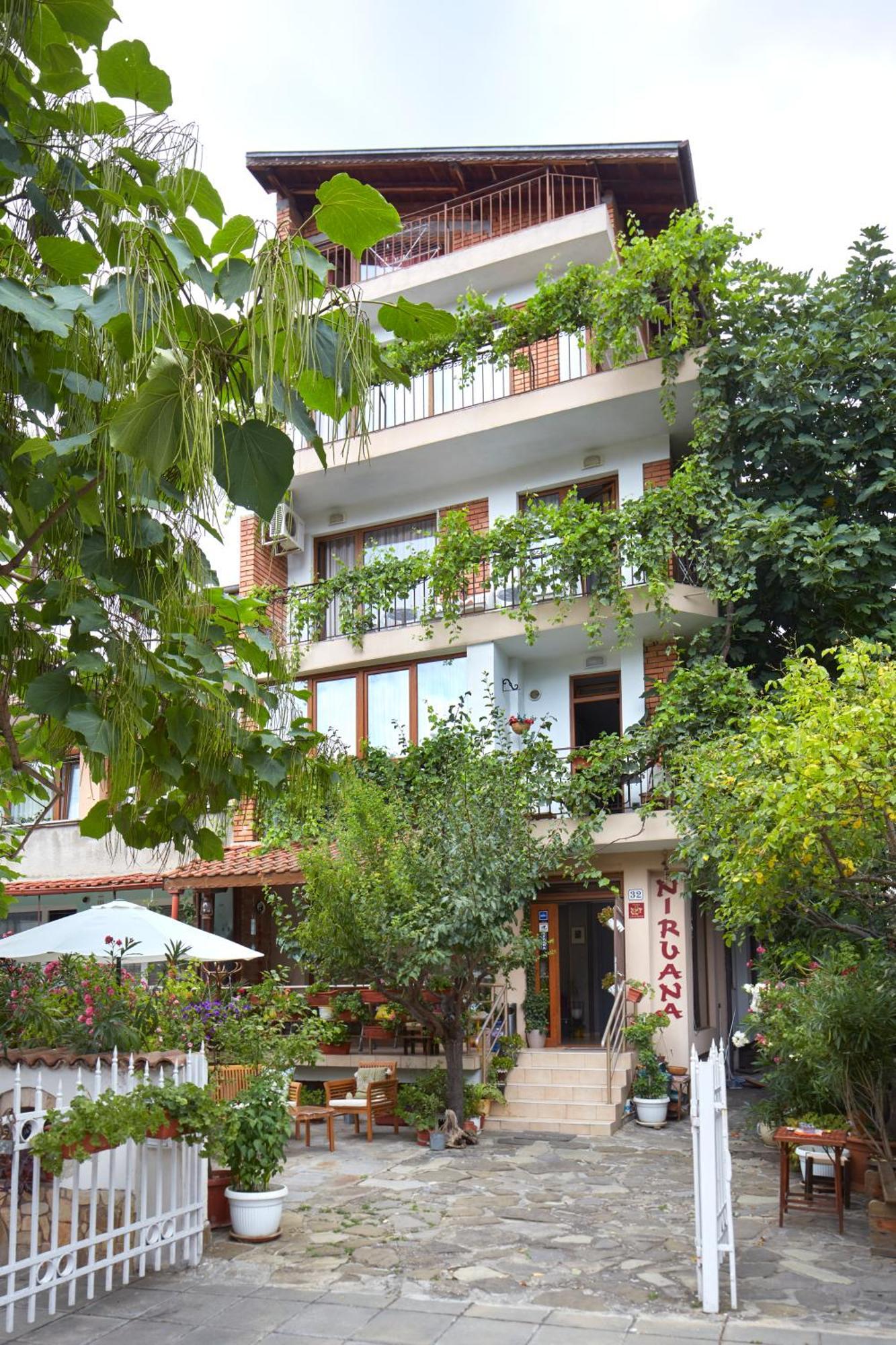 Nirvana Guest House Nesebăr Exterior foto